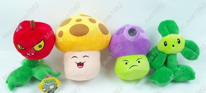 Brand new 4 figures of Plants Vs Zombies soft toy A  