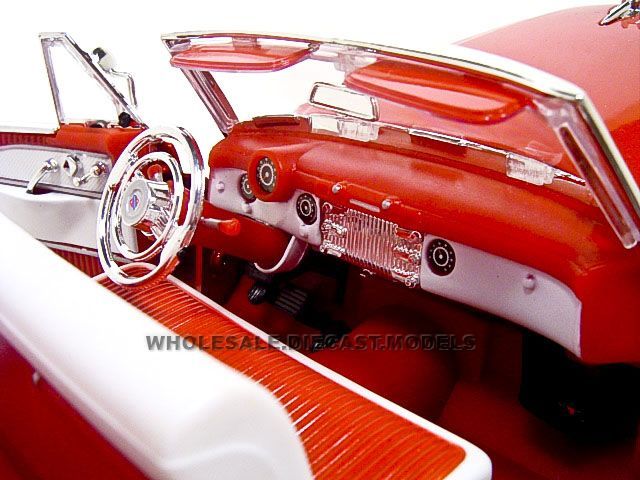 Brand new 118 scale diecast 1953 Buick Skylark by Motormax.