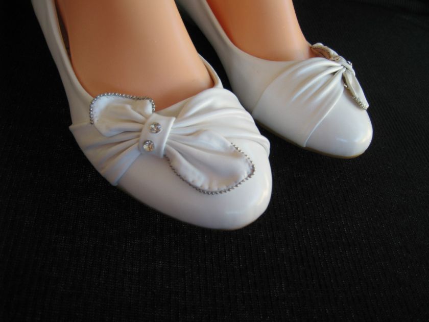 WHITE WOMEN FLAT SHOES US SIZE 5 10  