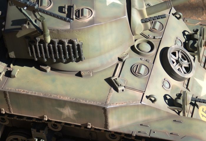   Ultimate Soldier US M5 Stuart Tank   light weathering ]     