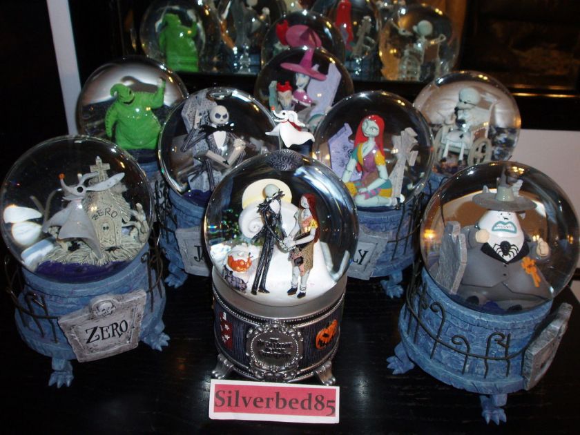 NIGHTMARE BEFORE CHRISTMAS Halloween Town Snowglobe Series Set of 8 