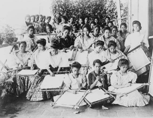 1900s Embroidery class Manila Philippine Islands  