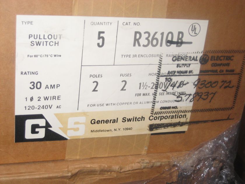 300 GENERAL SWITCH R3610B 30A 120/240V FUSIBLE PULLOUT  