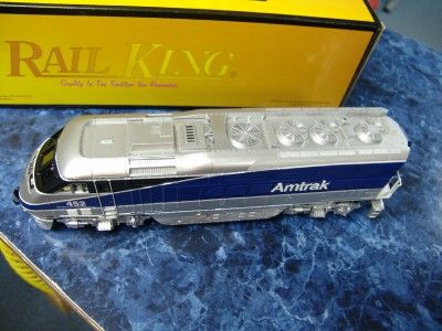   Amtrak F59 Diesel Ready to Run Surfliner Passenger Set NIB  