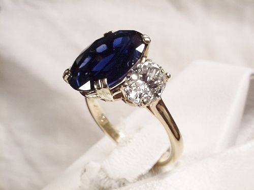 18K 6.84CT 3 STONE BLUE SAPPHIRE & DIAMOND ENGAGEMENT RING Sz5  