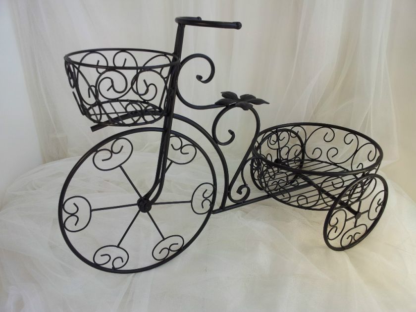 HOME DECOR METAL BICYCLE INDOOR AND OUTDOOR USE GREAT FOR CHRISTMAS 