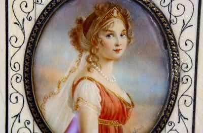 FINE 19C MINIATURE WARERCOLOR ON IVORY OF BEAUTIFUL QUEEN LOUISE 