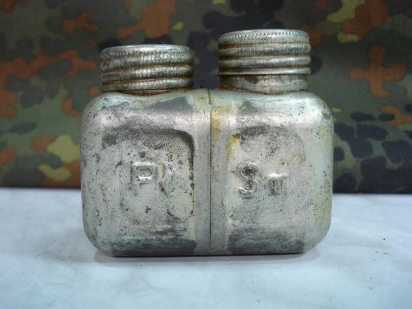 WWII ORIGINAL GERMAN M95 K98 DUAL GUN OIL GREASE CAN  