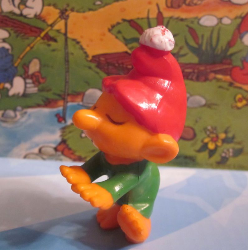 358 Empire gnome family orange sleepwalker smurf RARE  