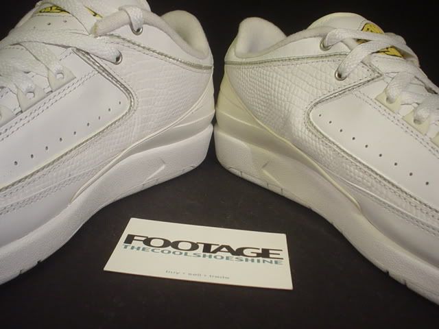   Air Jordan II 2 Retro Low WHITE SILVER GREY MAIZE YELLOW DS NEW Sz 8.5