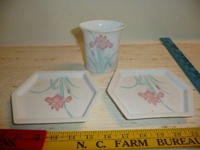   TOYO SHOBU JAPAN FLOWER PLATE Pastel Iris serving dish lot set  