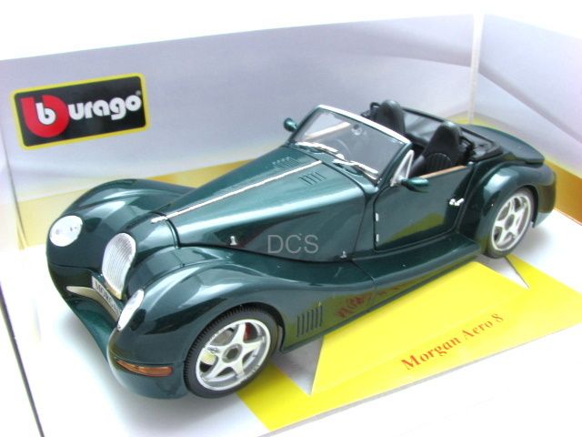 BBURAGO MORGAN AERO 8 GREEN 1/18 DIECAST CAR  