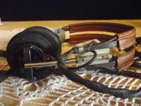 WWII RADIO RECEIVER HEADSET NAVY HEADSET MILITARY ANB H 1 HEADSET 