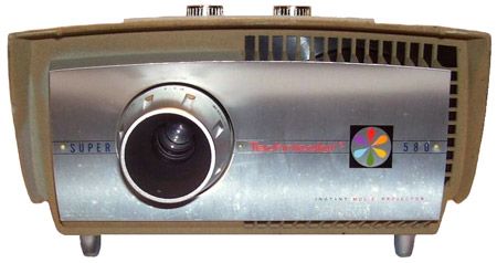 VINTAGE TECHNICOLOR SUPER 8 INSTANT MOVIE PROJECTOR 580  