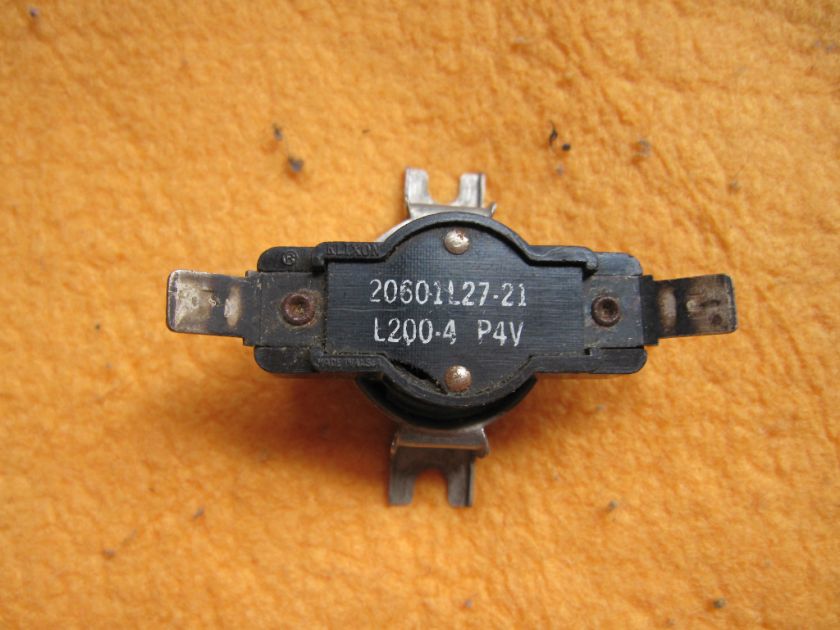 Klixon 20601 L27 21 L200 4 P4V Limit Switch  