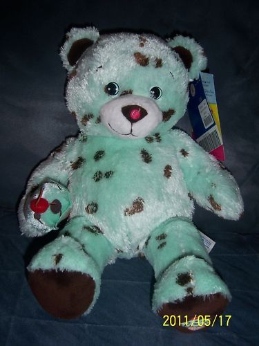 VERY RARE BUILD A BEAR MINT CHIP ICE CREAM BEAR  