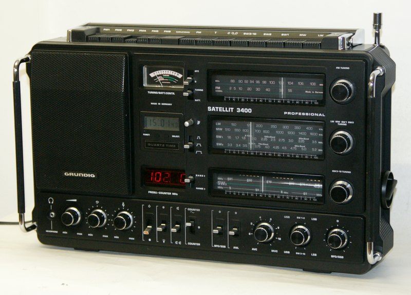 Grundig 3400 satellit Professional  