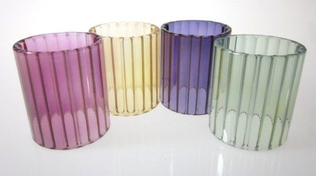   box  blown glass 4 piece napkin ring set this set