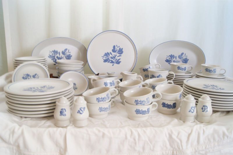 Pfaltzgraff Yorktowne VARIATION LISTING Plates Bowls ++  