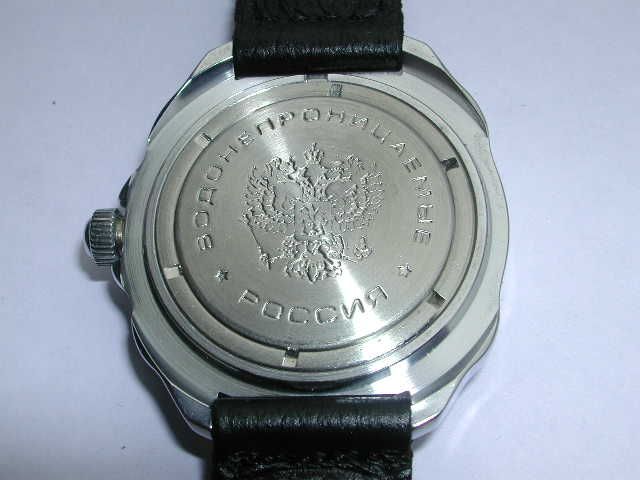 RUSSIAN MILITARY VOSTOK TANK WATCH #0128  